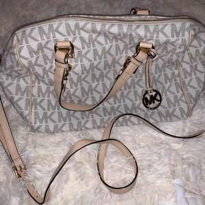 MICHAEL KORS BAG